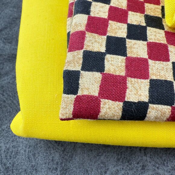 Lot of 5 Pieces of Cotton Fabrics New Mixed Sizes Yellow Musical Notes Red Stars - Picture 5 of 7